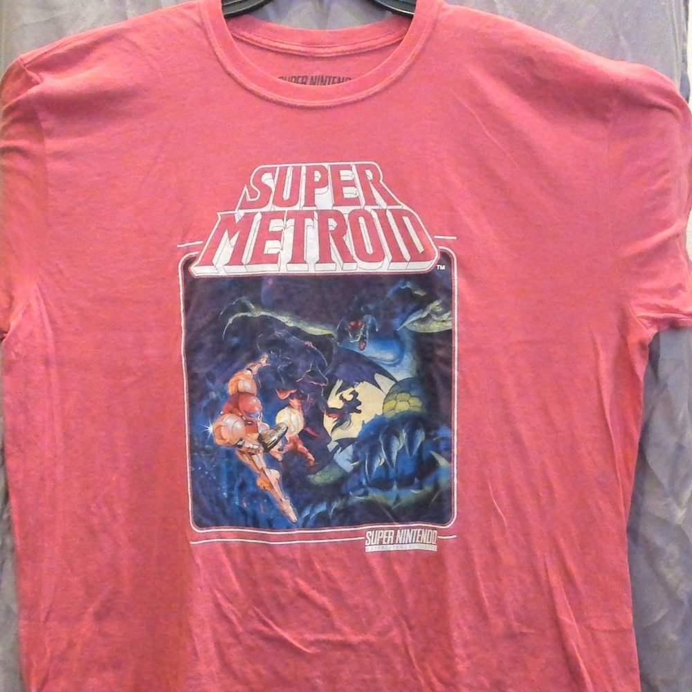 NWOT Super Nintendo Super Metroid Tee (2XL)